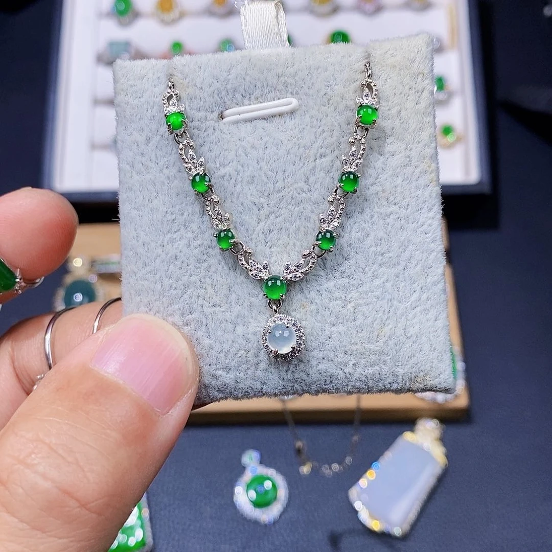 颈饰银S925镶嵌翡翠w w