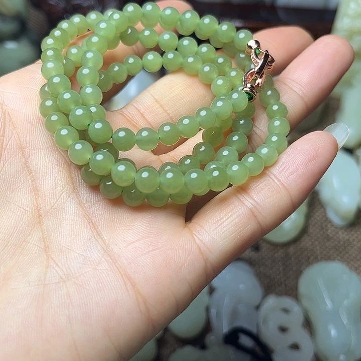 和田玉（黄玉）未镶嵌颈饰