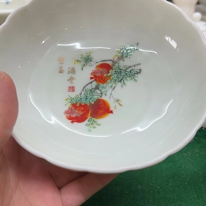 陶瓷果盘哈哈哈哈哈