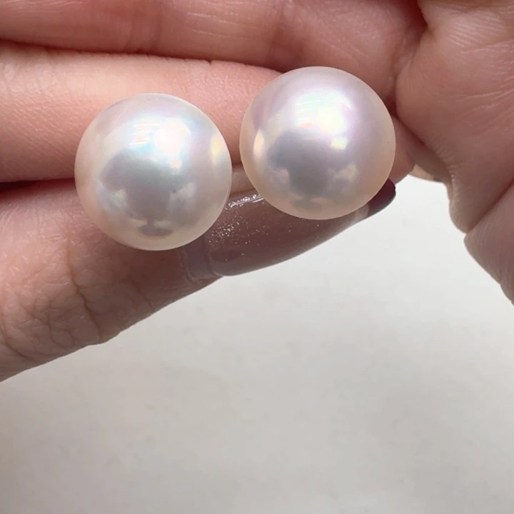 拼合珍珠（马贝珠）耳饰18K金镶嵌