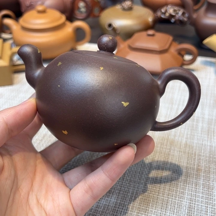 茶壶紫砂容量200毫升，黑墩头，一粒珠