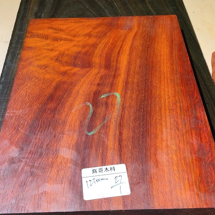 1***3紫檀木类端景台红花梨
