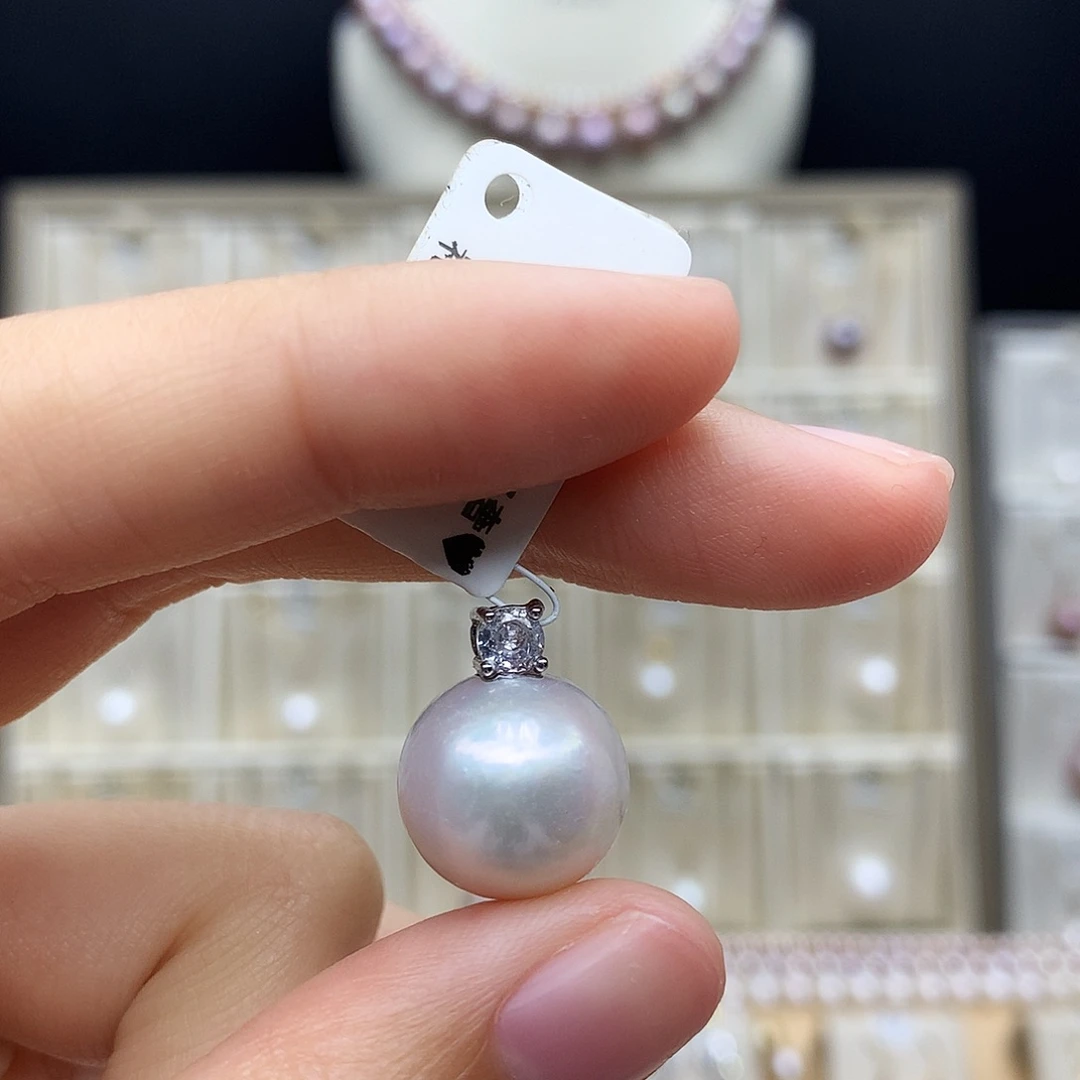 淡水珍珠合金颈饰
