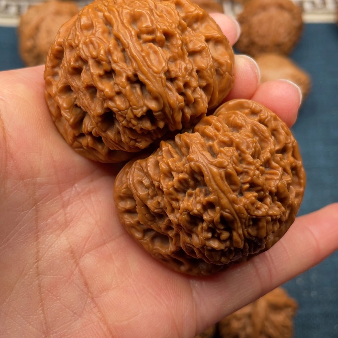 文玩核桃把件44球南疆