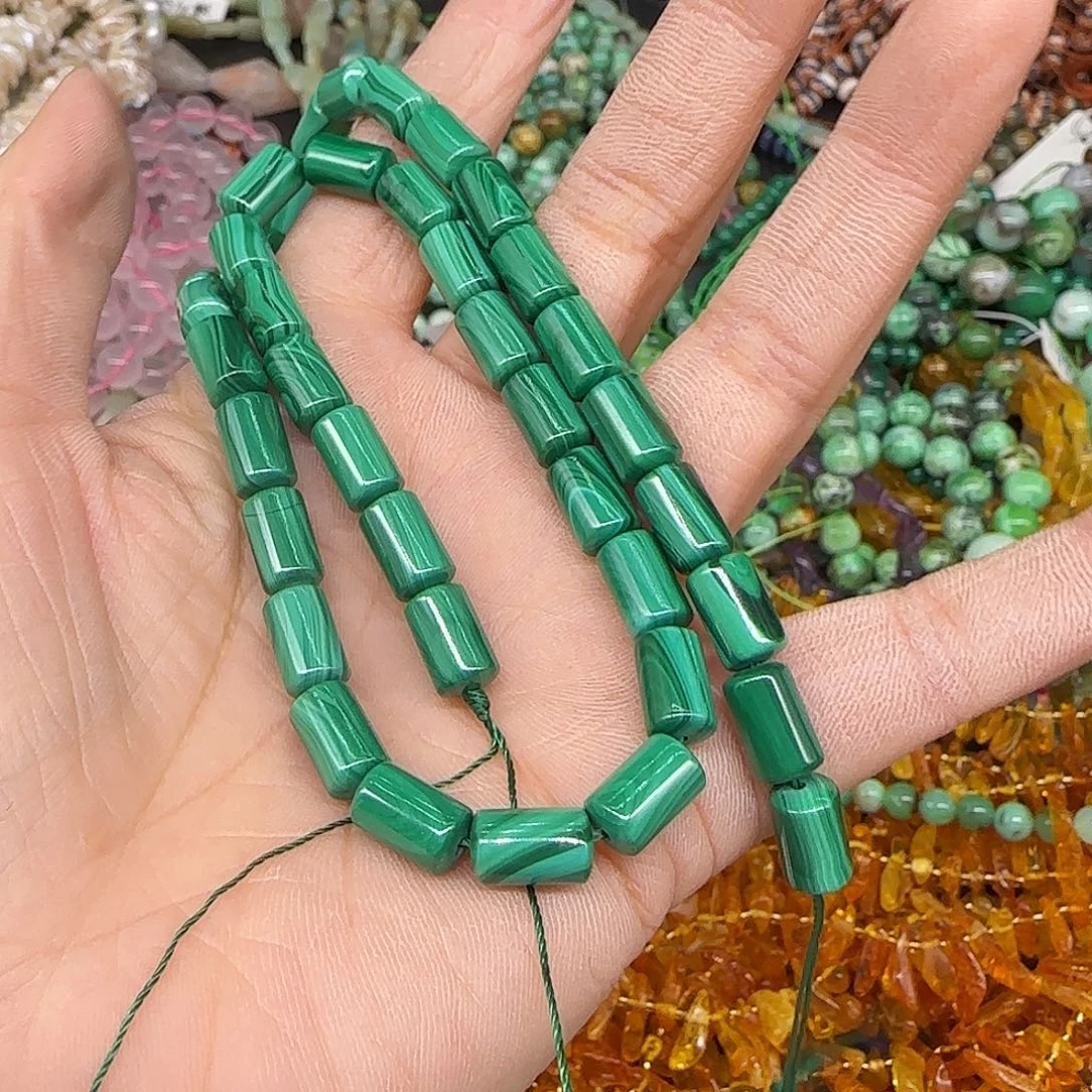 姚***洋玛瑙/玉髓合金珠宝半成品孔雀石桶珠拍两84发一条