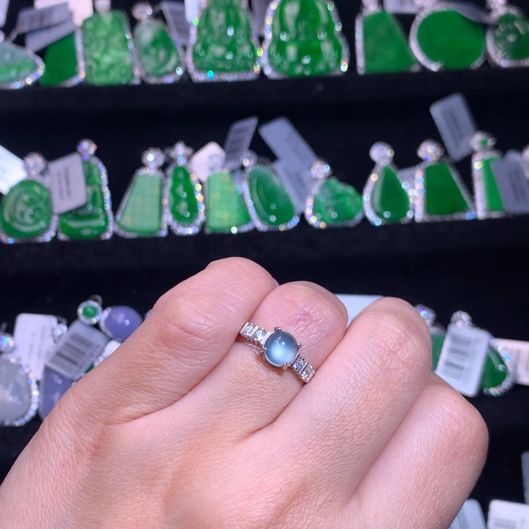 【闪购商品】银S925镶嵌戒指翡翠