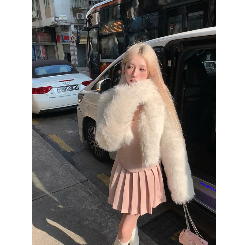 莫欣欣&（青苍现货）辣妹抹胸吊带背心秋冬设计感露背内搭DY230599