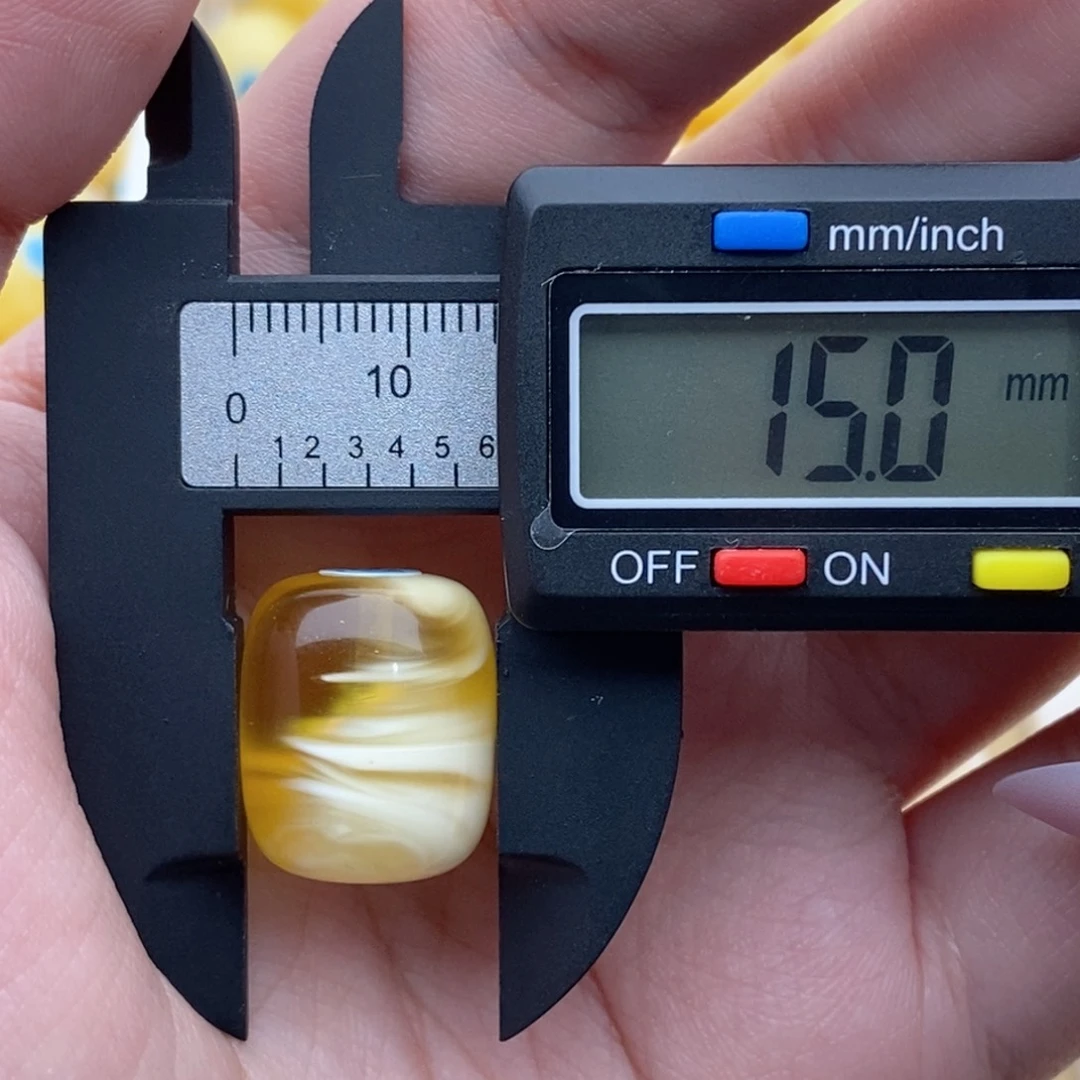 未镶嵌蜜蜡裸石金瓷白拉丝纹桶珠