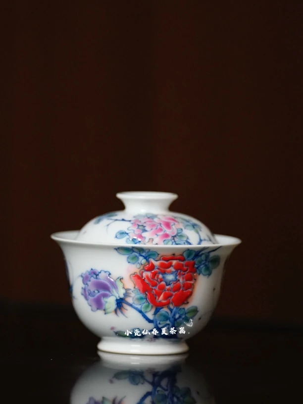 六逸堂青花斗彩蝶恋花盖碗口径9.7高度8满容150毫升