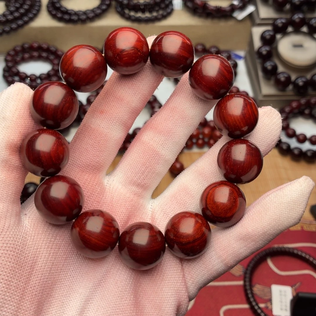 B***胜小叶紫檀手串/手链