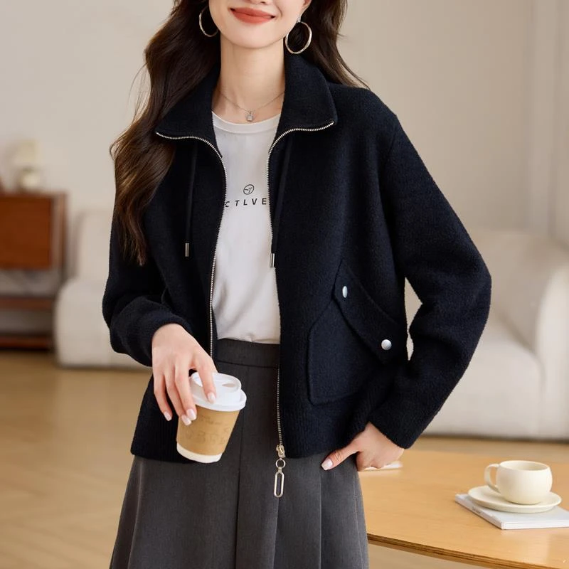 2025年新款秋冬女士黑色香风外套短款小个子爆款翻领毛呢上衣冬季