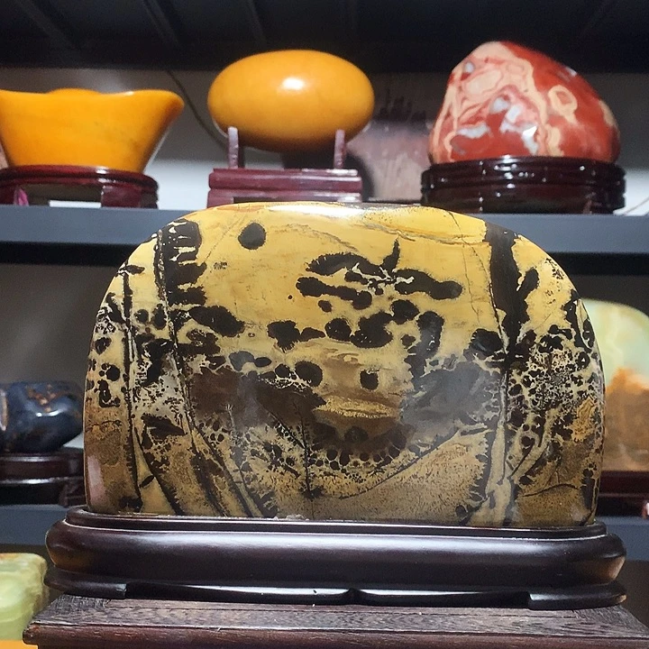 石材宽26厘米高18厘米