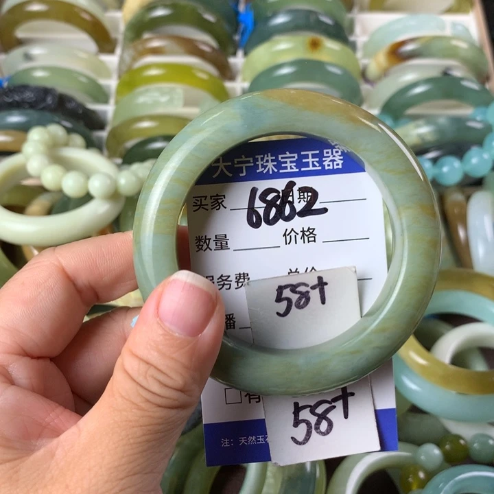 未镶嵌蛇纹石玉手镯6862