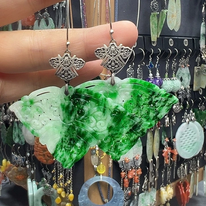 尤***慈翡翠银S925镶嵌耳饰