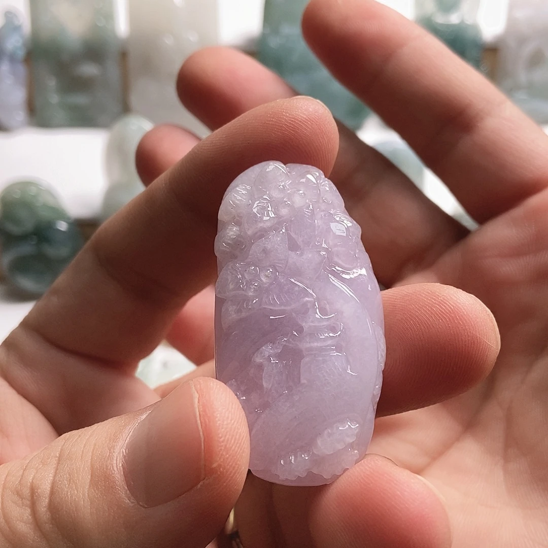 翡翠未镶嵌颈饰紫罗兰翡翠挂件