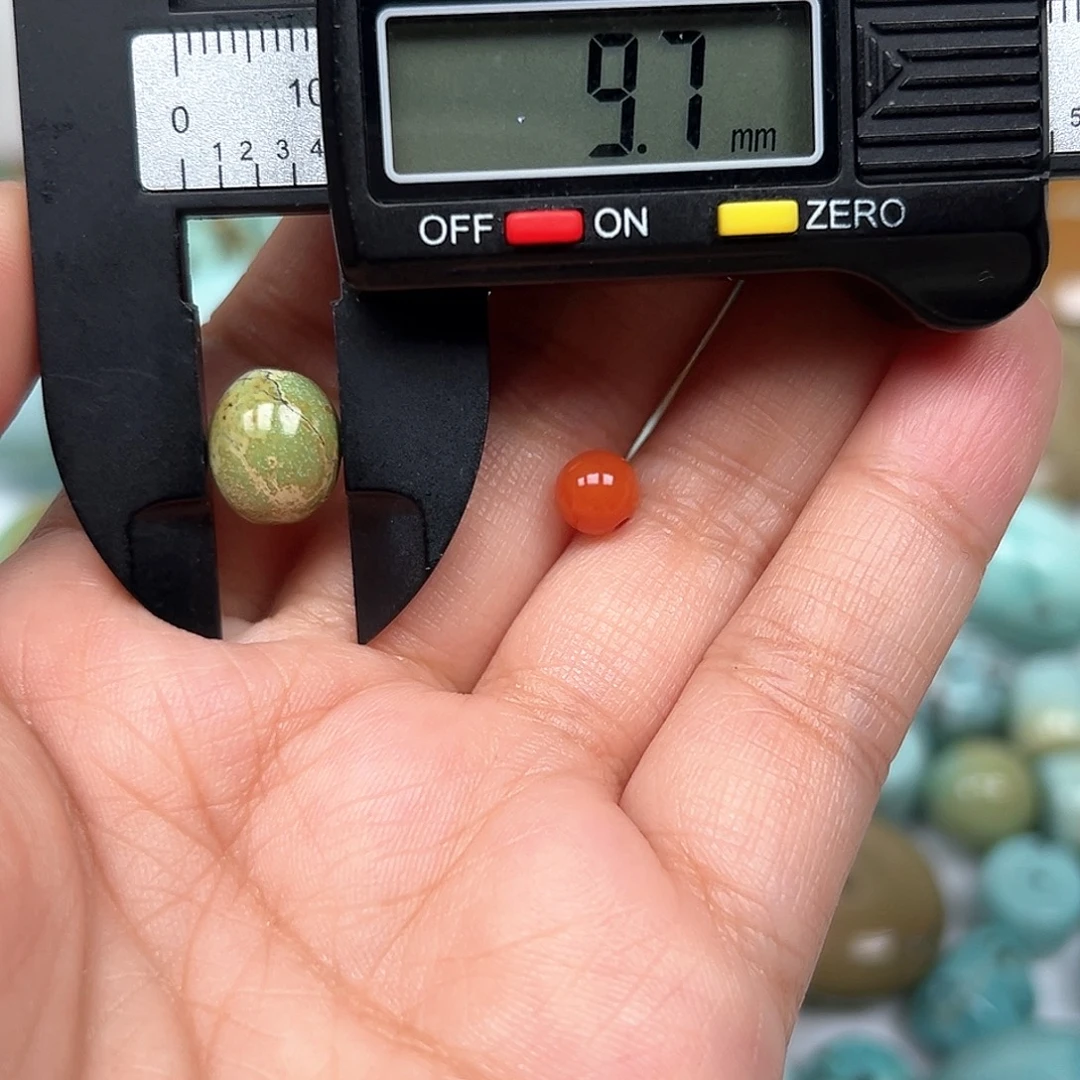 未镶嵌南红玛瑙珠宝奇石