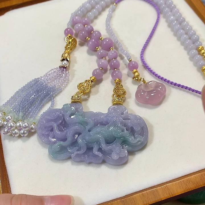 翡翠未镶嵌颈饰翡翠吊坠