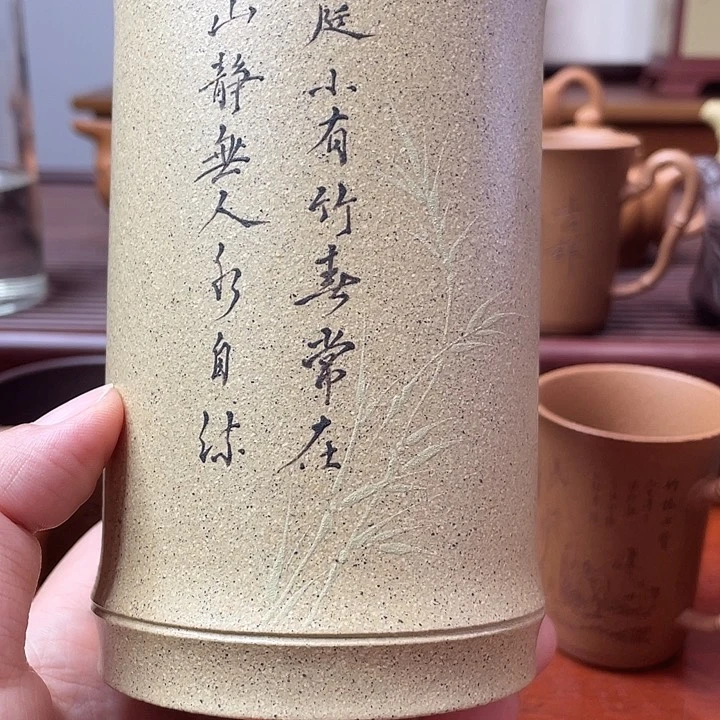 哈哈哈哈哈哈哈笔筒