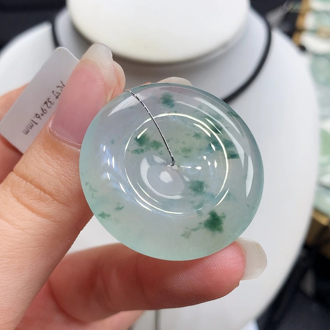 翡翠未镶嵌胸饰翡翠120，32.9/6.1