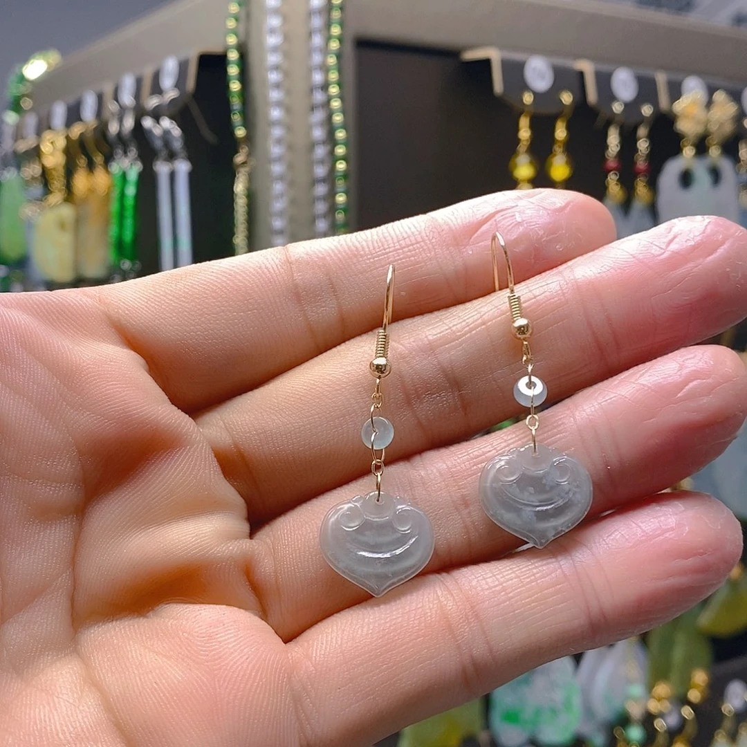 未镶嵌翡翠耳饰翡翠