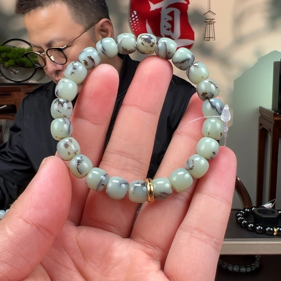 莺***长和田玉未镶嵌手链卡9mm藏物水草