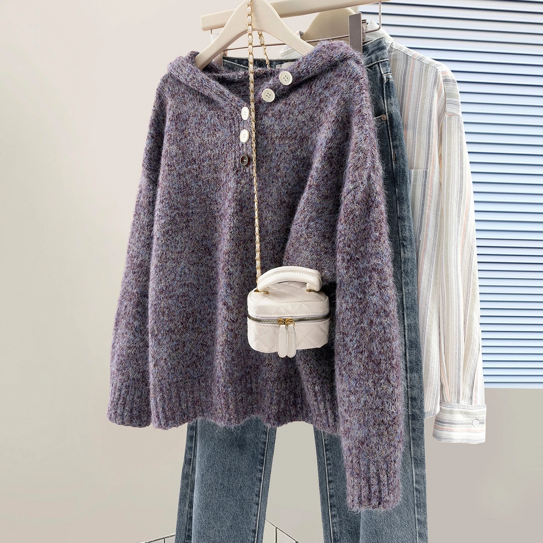 她池2025冬装新款女装绵羊毛薰衣草紫设计感连帽毛衣T54D0001M