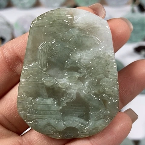 翡翠颈饰未镶嵌山水牌福利