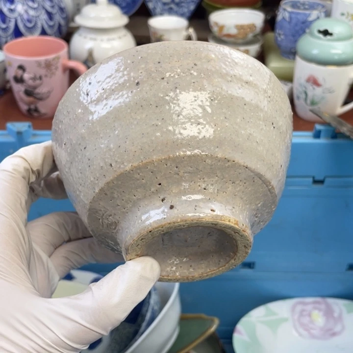 他家瓷器真美…开播了