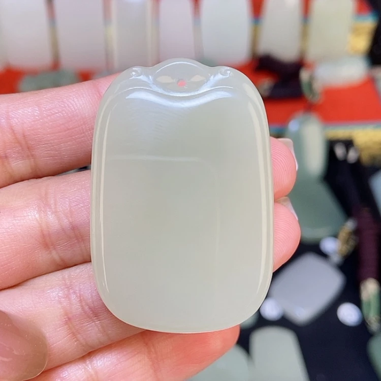 【闪购商品】颈饰未镶嵌和田玉