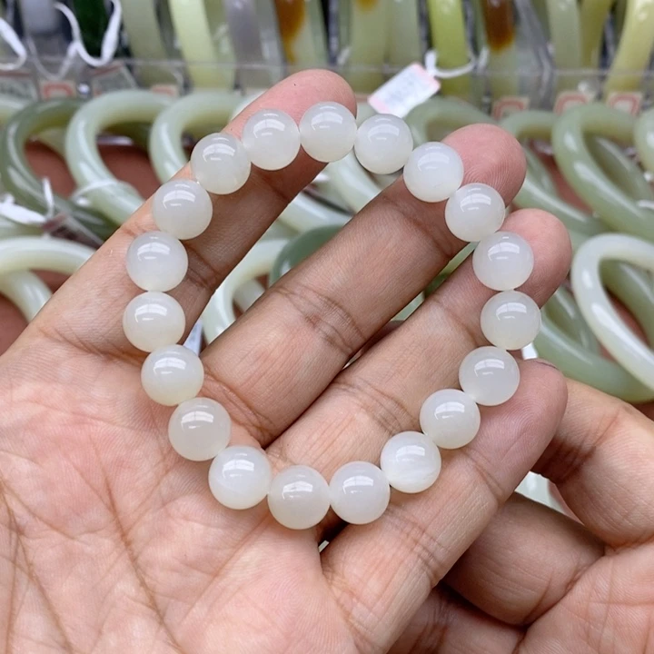 和田玉未镶嵌手链卡10