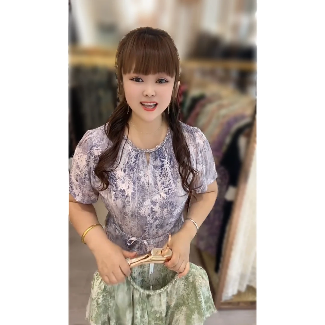 连衣裙蝶恋花女装新款气质修身显瘦印花设计感小清新