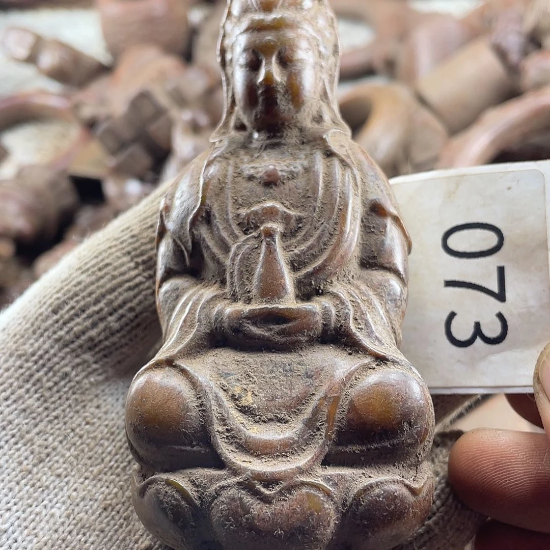 和田玉（糖玉）未镶嵌挂件