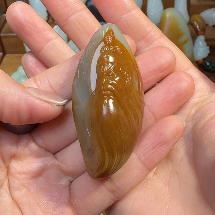 练***半和田玉未镶嵌颈饰