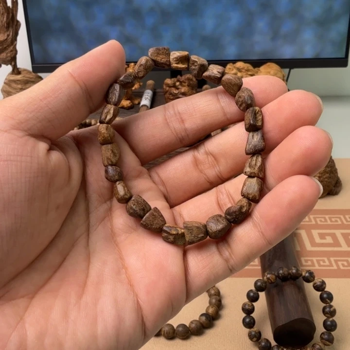 沉香沉香碎屑惠安土沉沉水随型