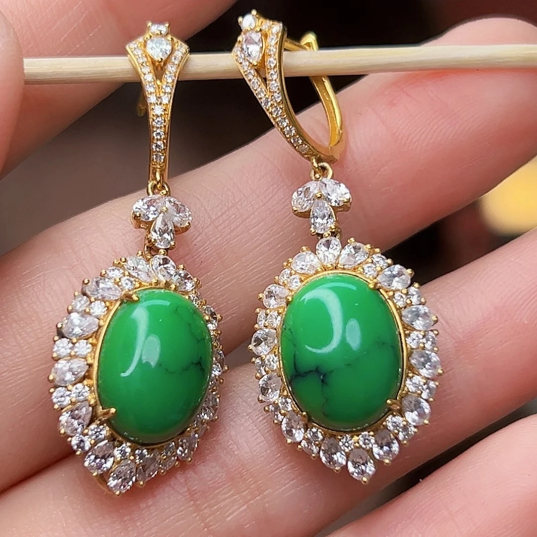 上***病绿松石18K金镶嵌珠宝奇石