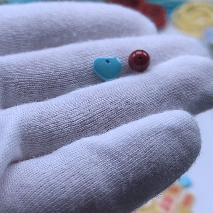 玲***曦南红玛瑙未镶嵌珠宝奇石