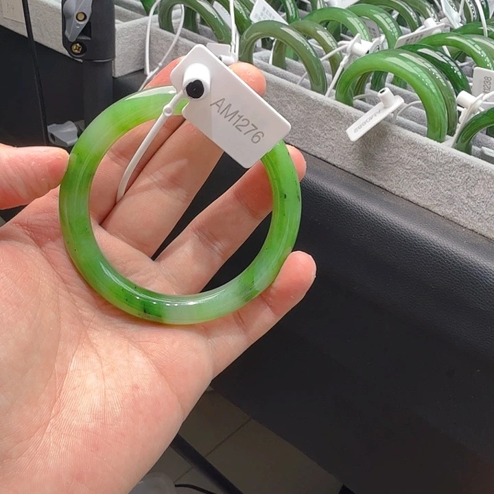 和田玉（碧玉）手镯未镶嵌