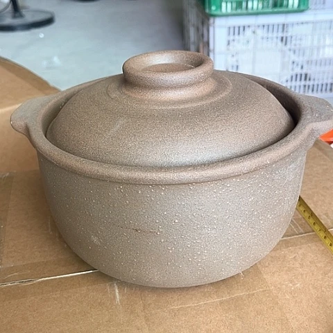 微瑕，明火，口径21高度11，1.8L