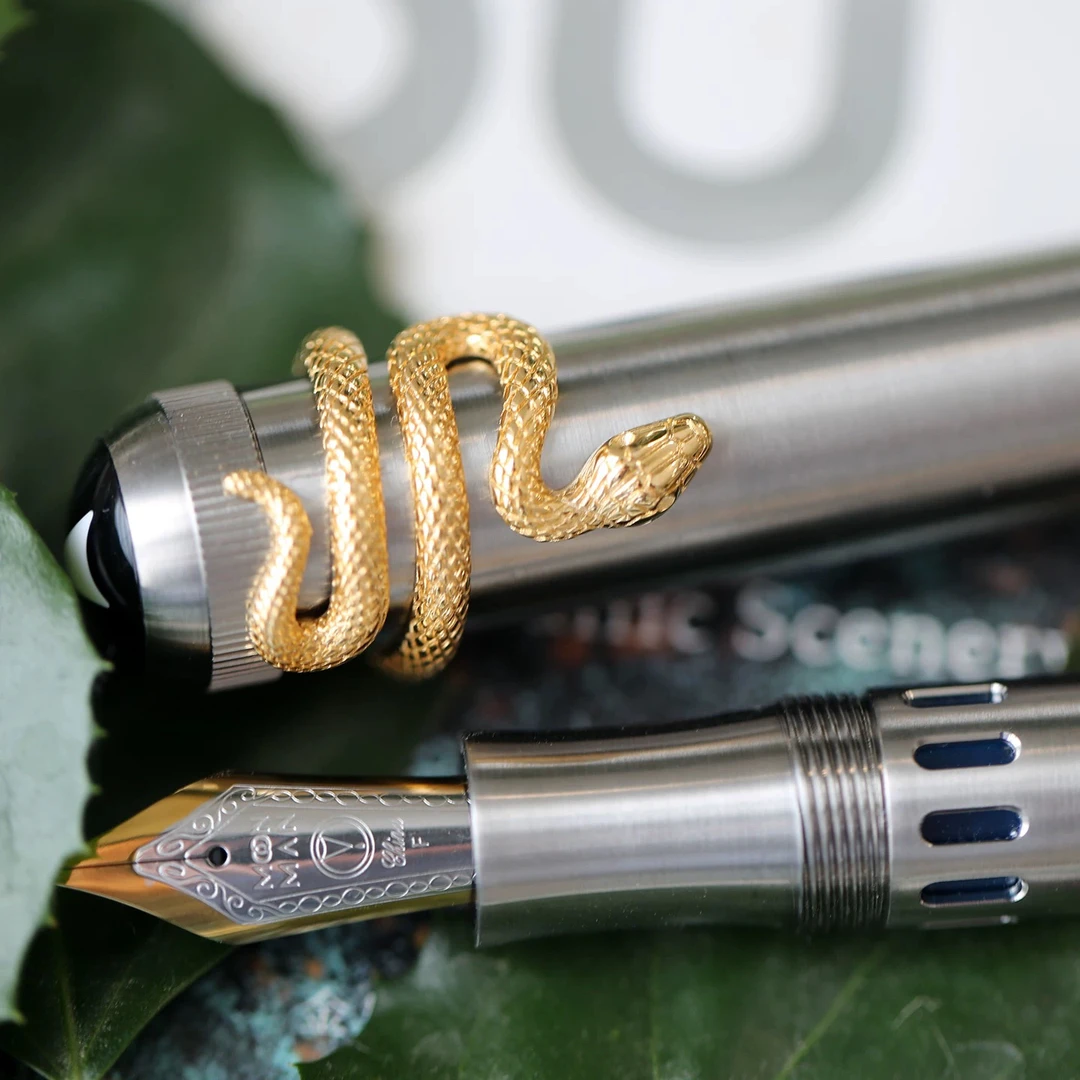 MAJOHN末匠P137钛合金纯手工打磨长刀研钢笔蛇年纪念版活塞吸墨