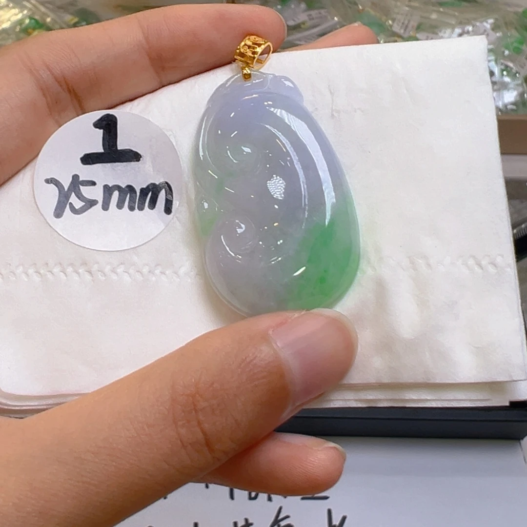 吊坠(不含链)18K金镶嵌翡翠