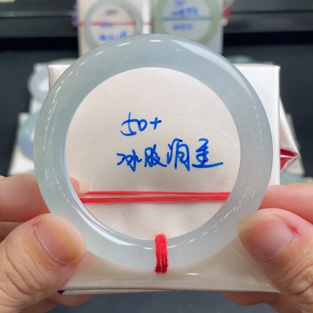 未镶嵌手镯翡翠翡翠手镯