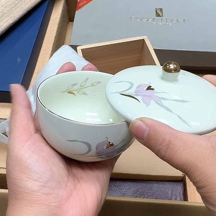 瓷片哈哈哈哈哈哈哈哈