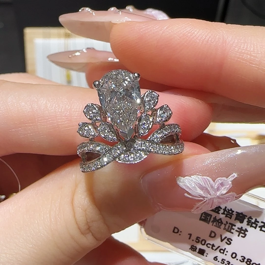 铂Pt950镶嵌实验室培育钻石1.5卡皇冠水滴 11