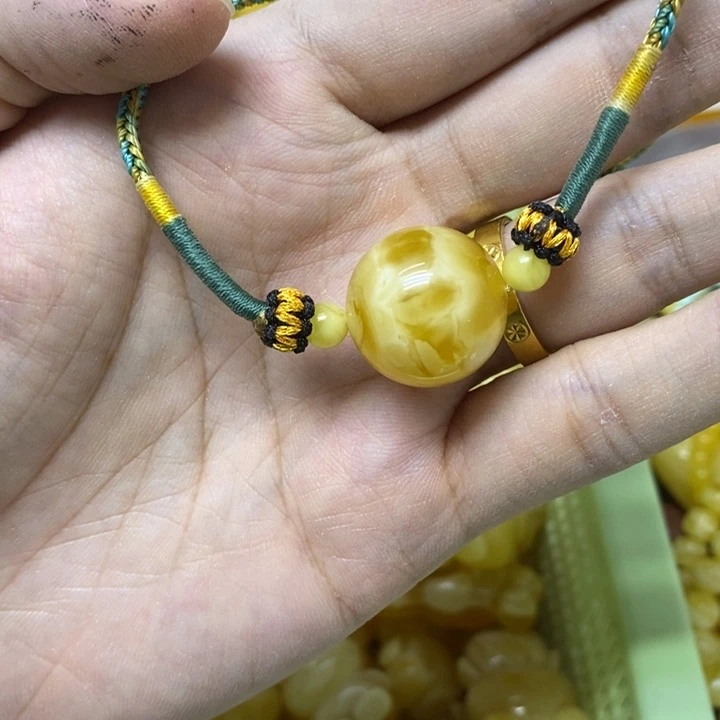 裸石蜜蜡未镶嵌吊坠