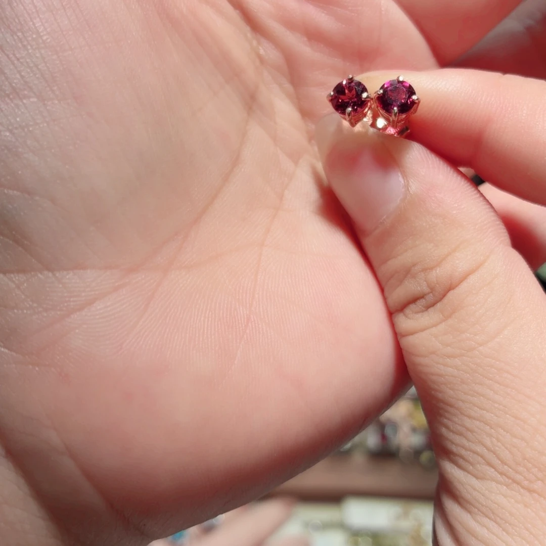 石榴石（紫牙乌）耳饰银S925镶嵌