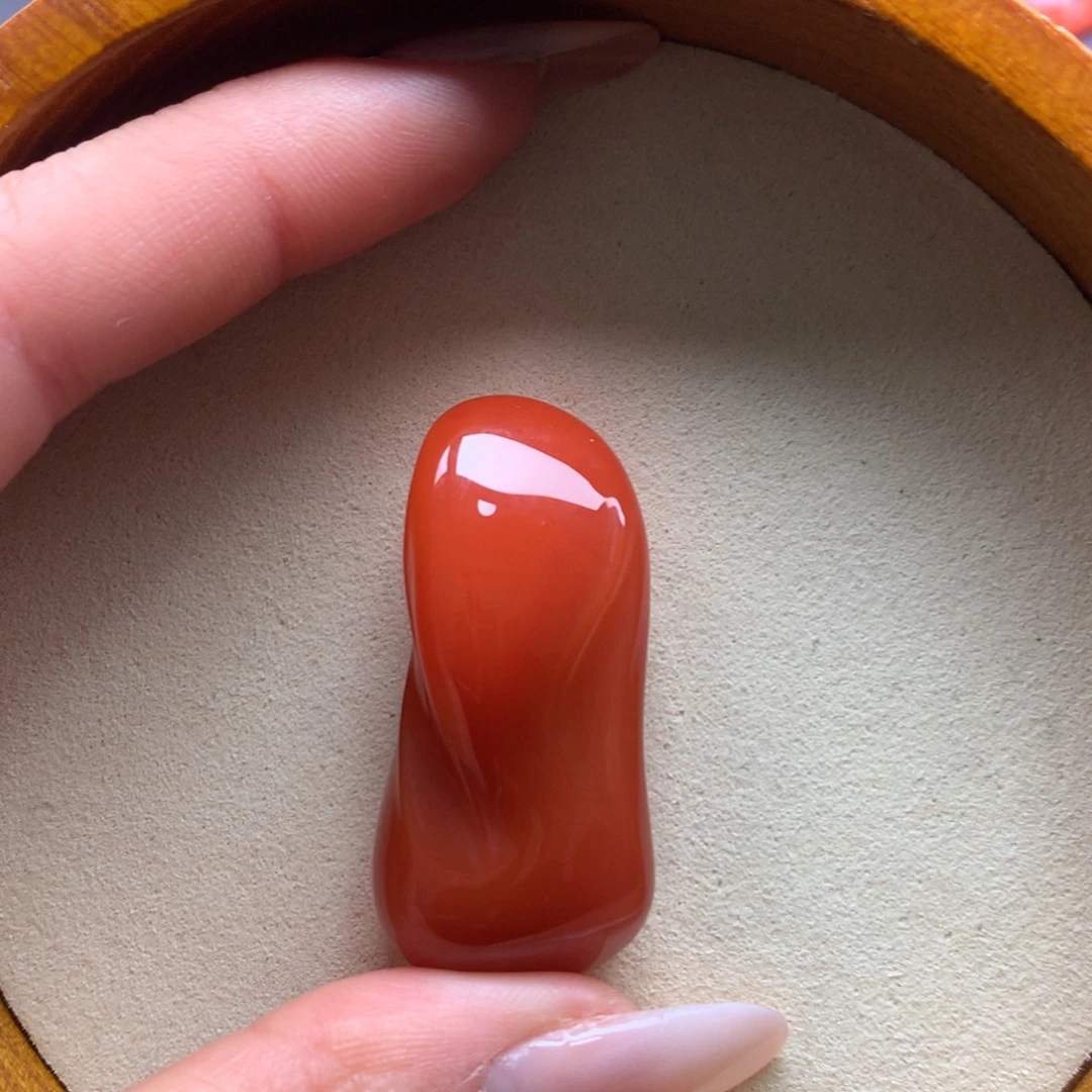 南红玛瑙未镶嵌保山天然原矿南红随型吊坠