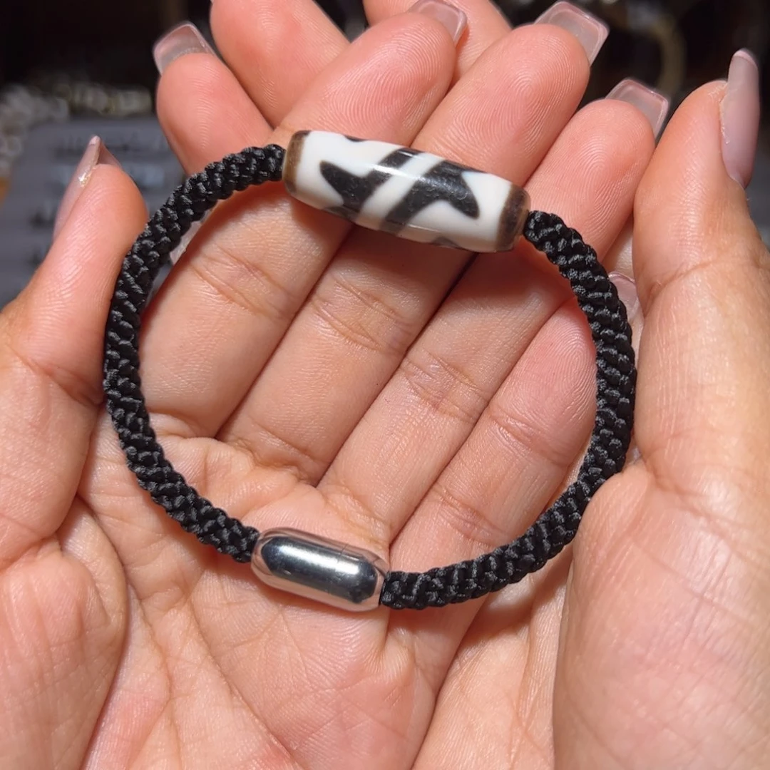 玛瑙/玉髓颈饰未镶嵌咕**宁