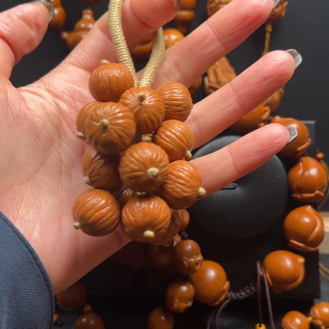 手串橄榄核葡萄串