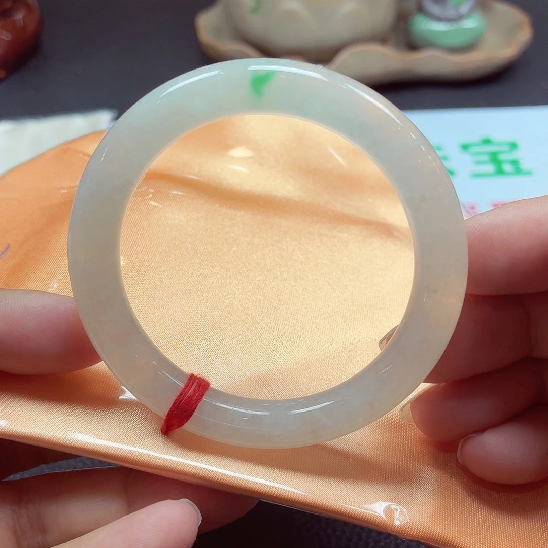 未镶嵌手镯翡翠天然缅甸A货翡翠（有包容）冰种飘阳绿