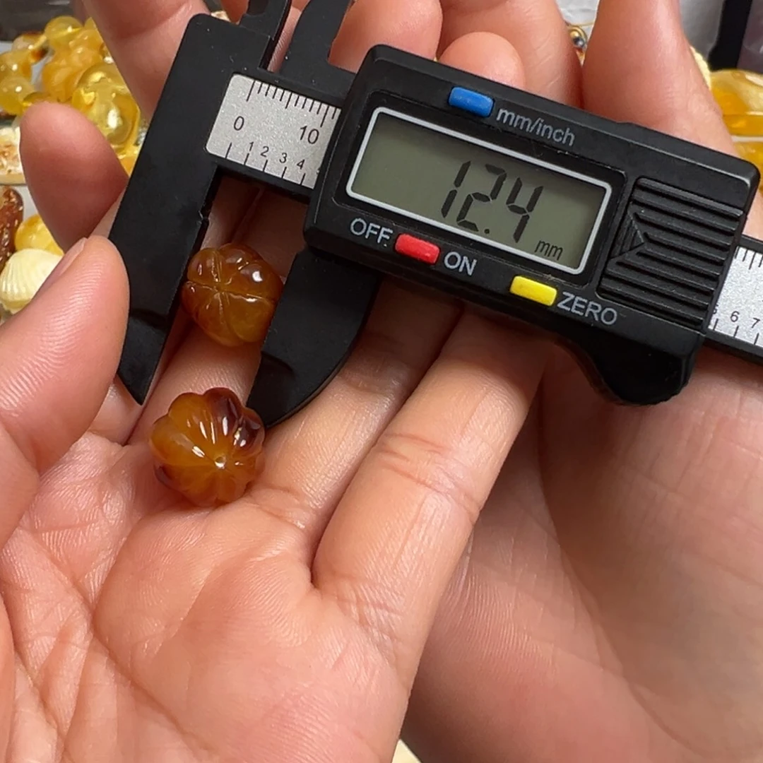 蜜蜡未镶嵌裸石蜜蜡